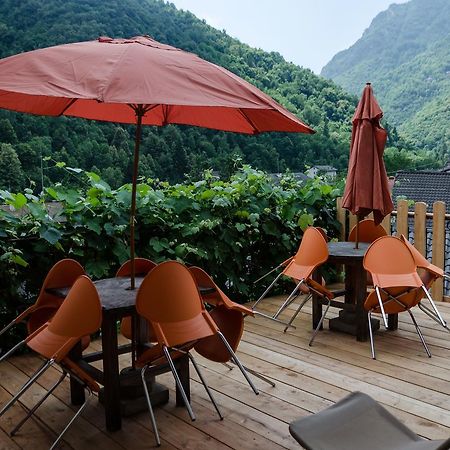 Albergo La Pace Pradleves Екстер'єр фото
